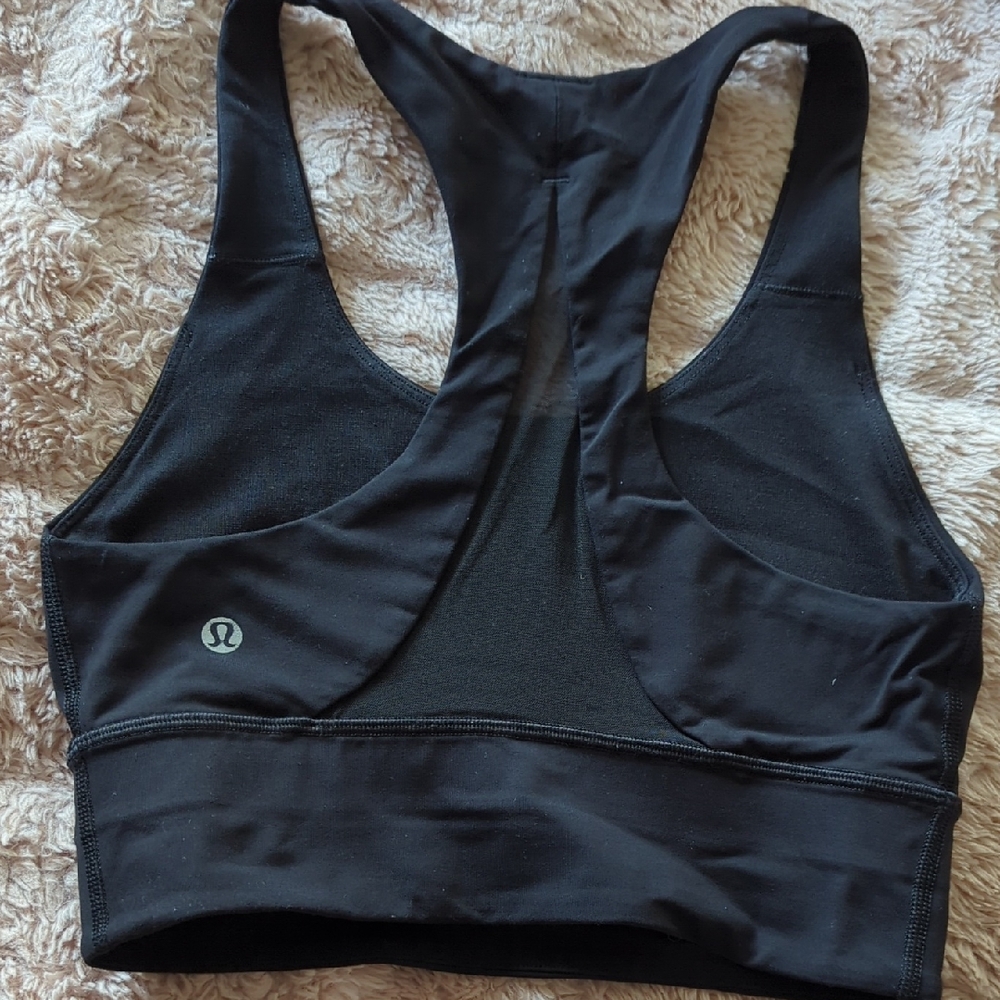 lululemon athletica Sleek Black Sports Bra